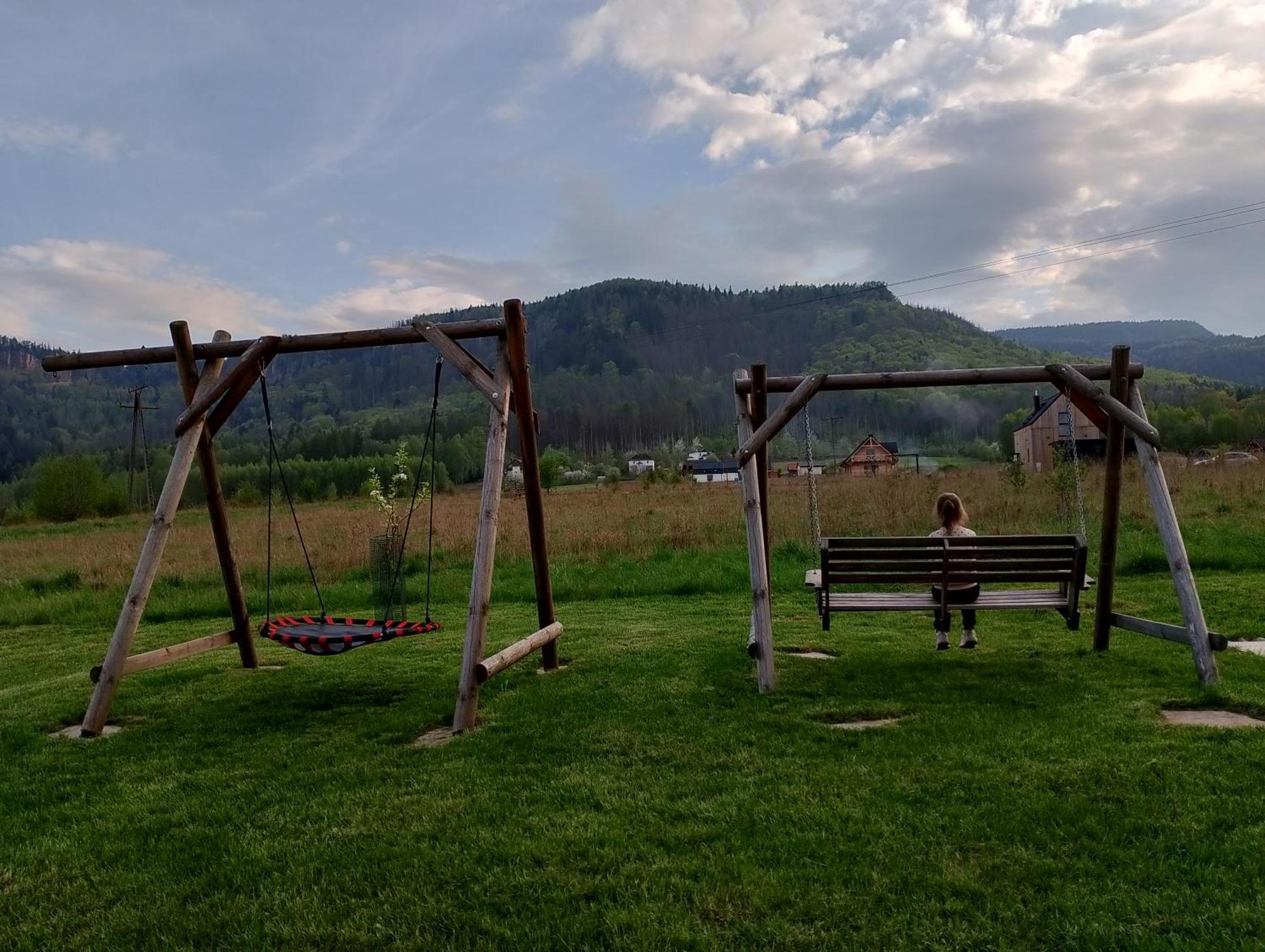 Otulina Dom W Gorach Stolowych Pod Szczelincem Pogranicze Pl-Cz Radkow Exteriör bild
